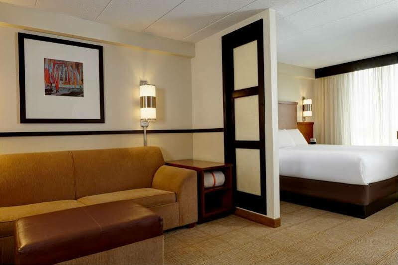 Hyatt Place Greenville/Haywood Exterior photo